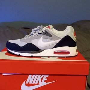 Nike Air Max size 10